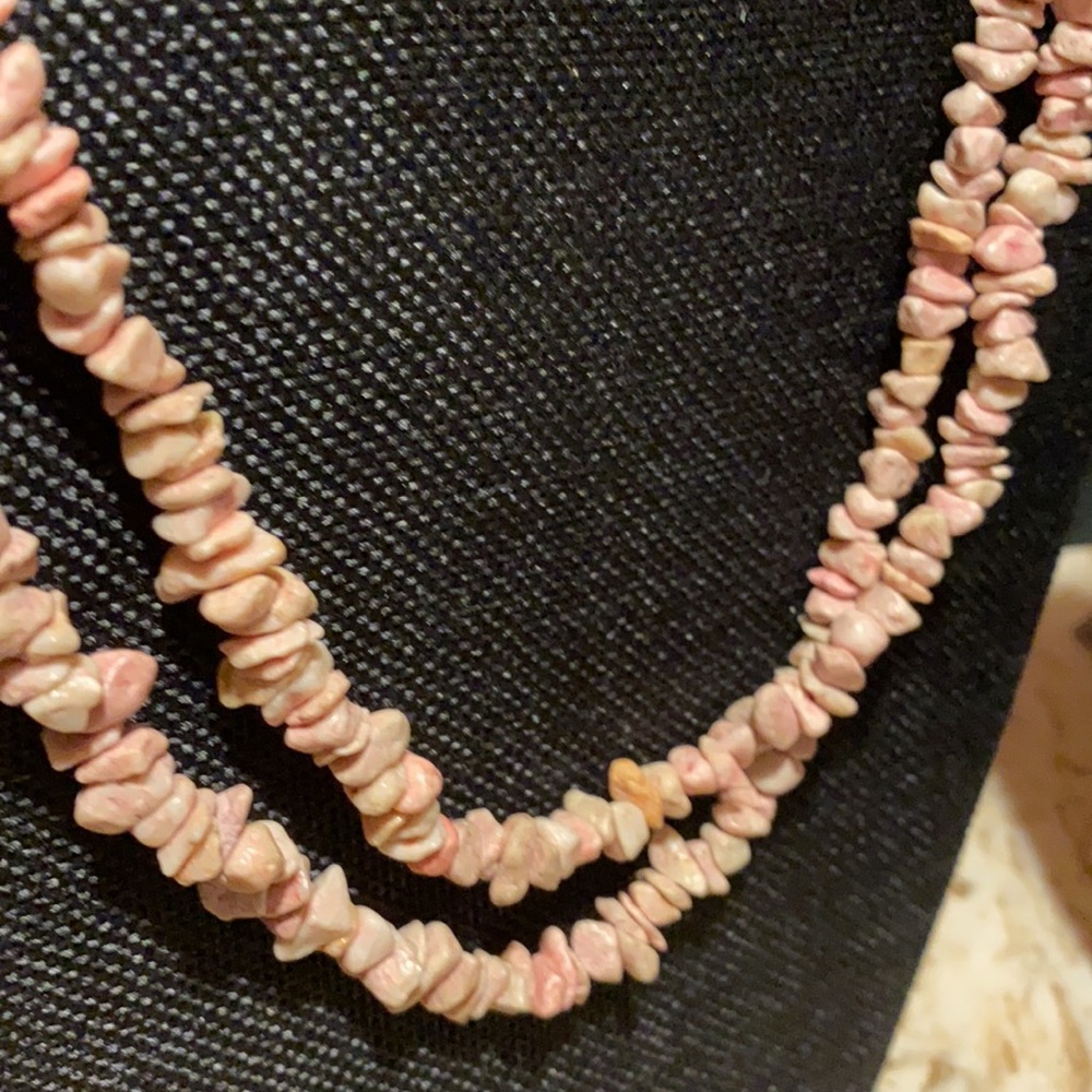 Necklaces - Picture 2 of 6